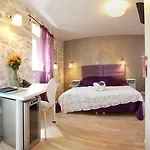 Baguc 4* Split