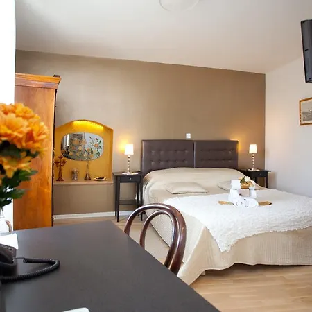 Baguc Alojamento de Acomodação e Pequeno-almoço Split