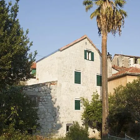 Baguc Bed & Breakfast 4*