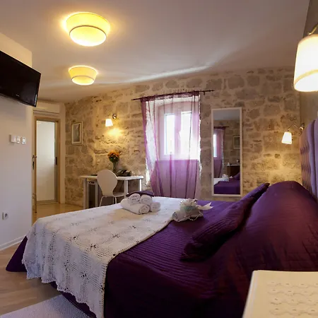 Couette-café Baguc 4*