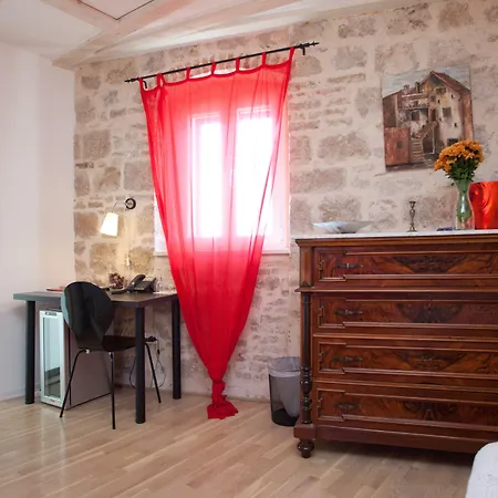 Baguc Alojamento de Acomodação e Pequeno-almoço Split