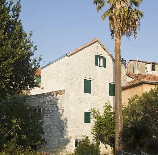 Baguc Bed & Breakfast 4*