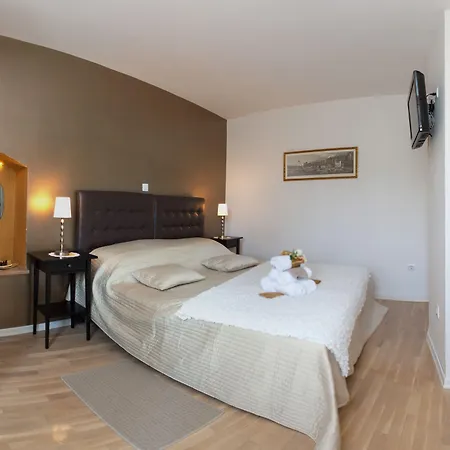 Baguc Bed & Breakfast 4*